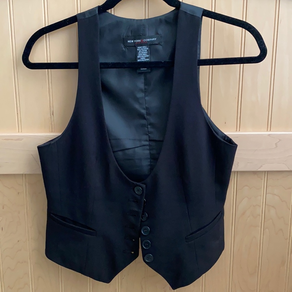 New York & Company Stretch Vest